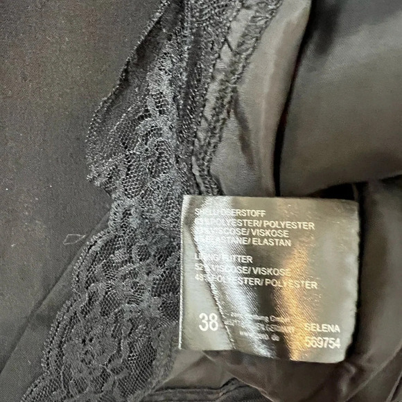 Zero Denmark Lace trimmed black A-line Mini Skirt Fully Lined Size 10 NWT - Picture 8 of 8